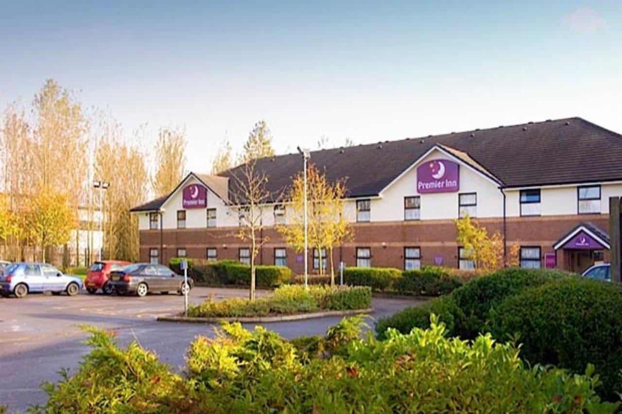 Premier Inn Liverpool Tarbock Eksteriør bilde